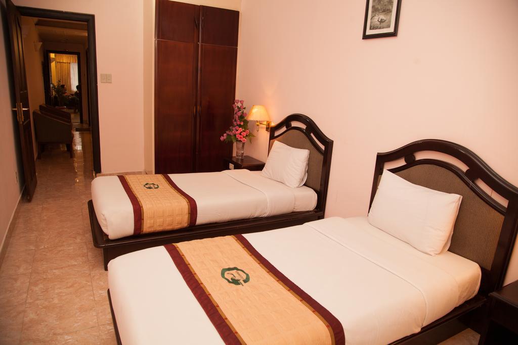 Golf 1 Hotel Da Lat Esterno foto