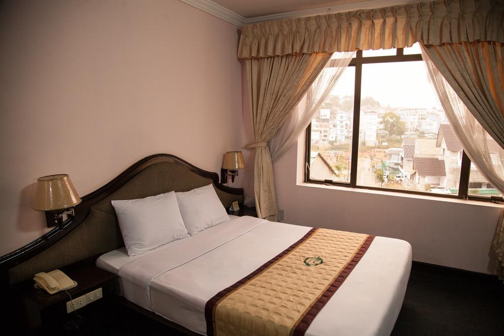 Golf 1 Hotel Da Lat Esterno foto