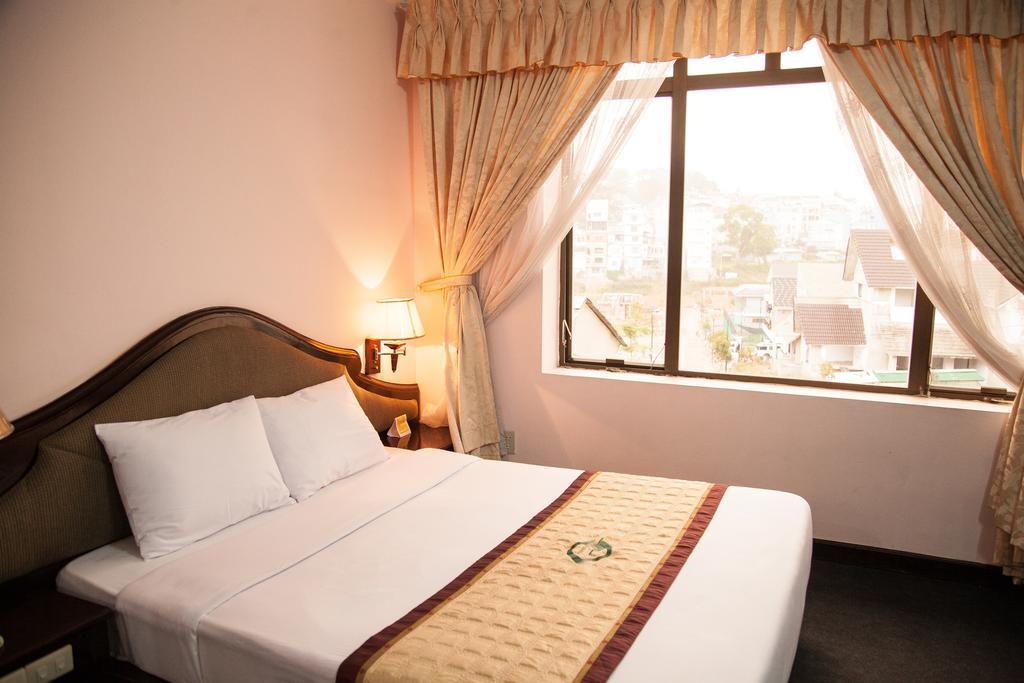 Golf 1 Hotel Da Lat Esterno foto