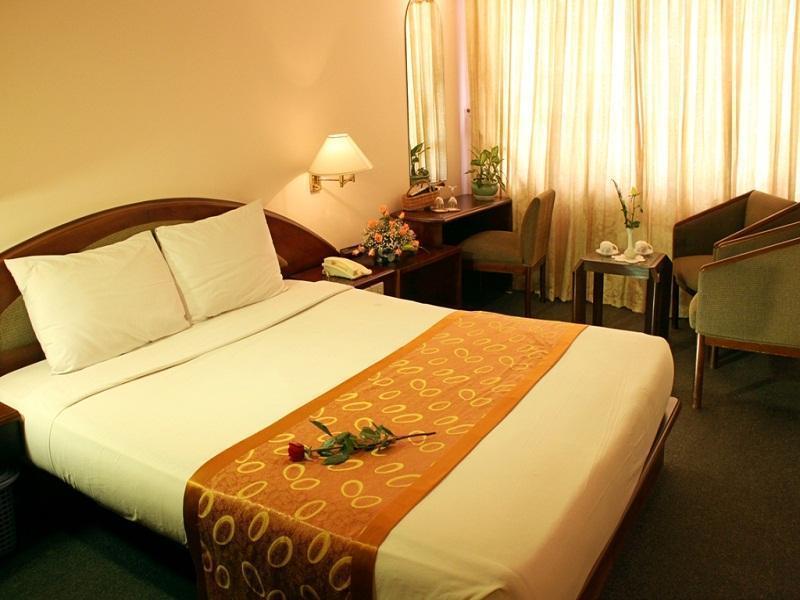 Golf 1 Hotel Da Lat Esterno foto