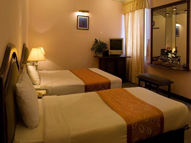 Golf 1 Hotel Da Lat Esterno foto